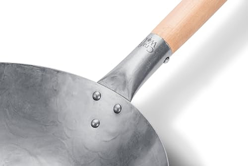Flat Hand Hammered Carbon Steel Pow Wok with Wooden and Steel Helper Handle (12-inch)