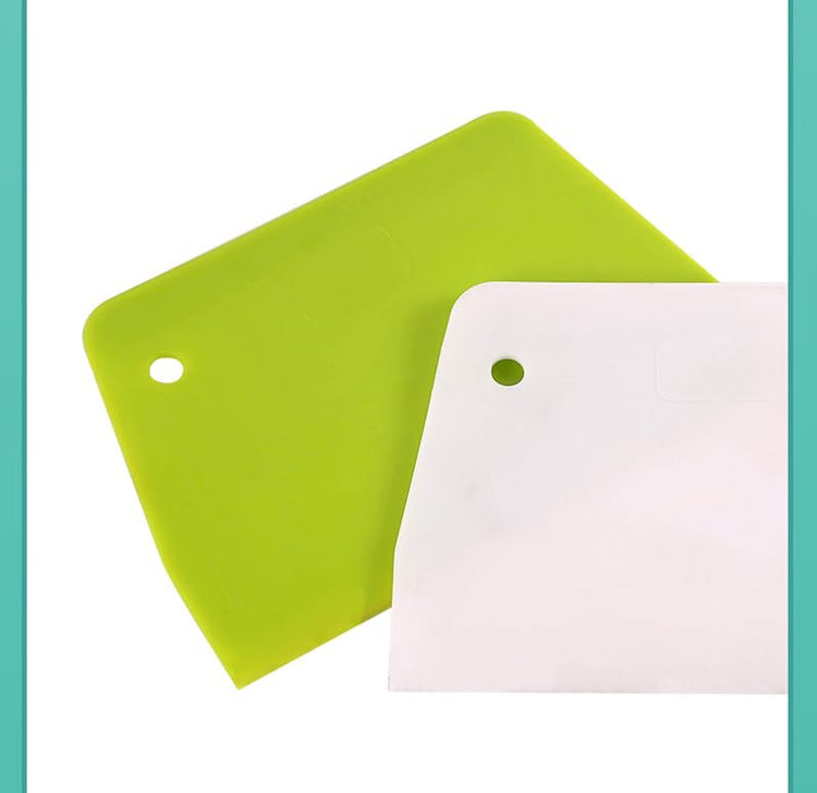 Plastic Bench Scraper & Chopper (14 Count)
