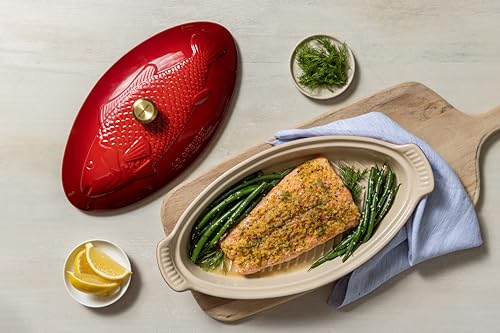 Stoneware Heritage Fish Baker