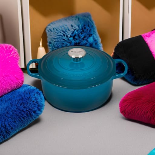 Enameled Cast Iron Signature Round Dutch Oven