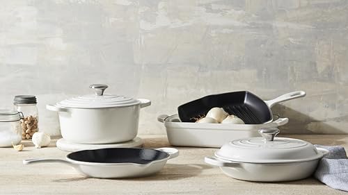 Enameled Cast Iron Round Dutch Oven