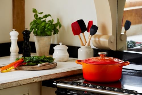 Enameled Cast Iron Round Dutch Oven