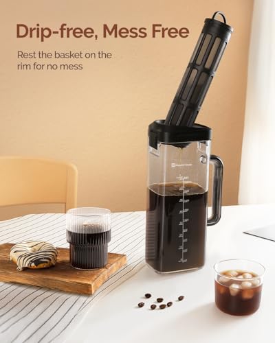 Cold Brew Coffee Maker (Black / 64 oz)