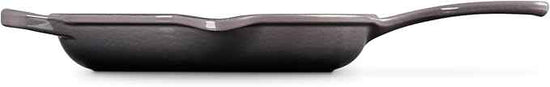 Le Creuset Enameled Cast Iron Signature Iron Handle Skillet, 9", Oyster