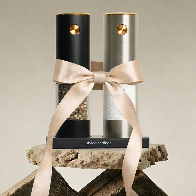 Rechargeable Salt and Pepper Grinder Set (Black, Silver)