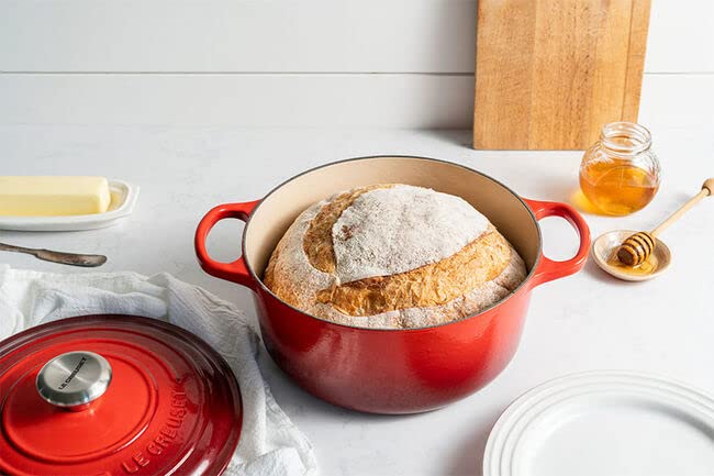 Enameled Cast Iron Round Dutch Oven