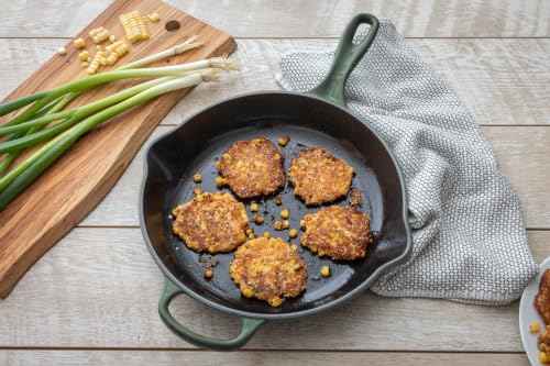 Enameled Cast Iron Signature Round Skillet