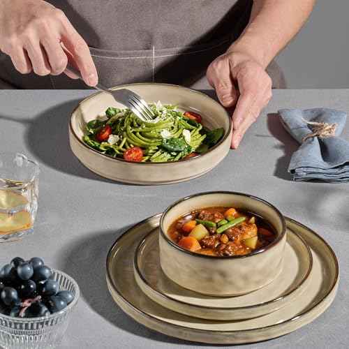 Stoneware Dinnerware Set (16 Count)