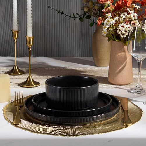 24 Piece Stoneware Dinnerware Sets