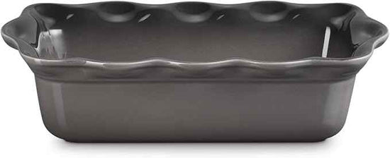 Le Creuset Stoneware Set of 2 9" Heritage Fluted Pie and 9" Fluted Loaf Dish, Oyster