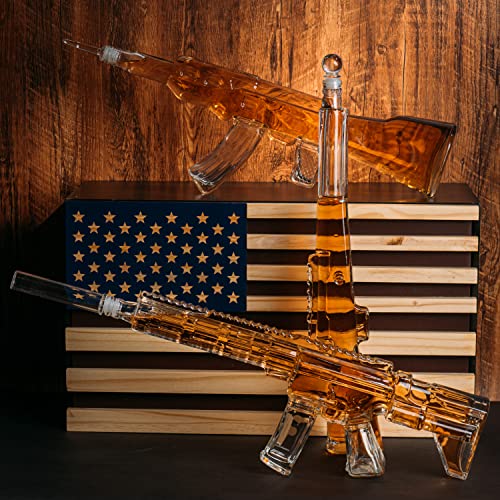 3 Gun Whiskey Decanters Set