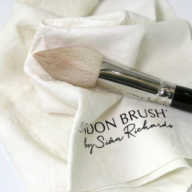 Brush Drying Cloth for Makeup Brushes Reusable Super Absorbent Microfiber Towel, Fast Drying, Hygienic, Eco-Friendly Cloth for Brush Cleaning & Care