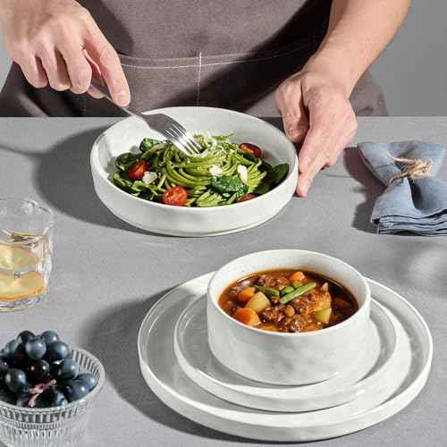 Stoneware Dinnerware Set (16 Count)