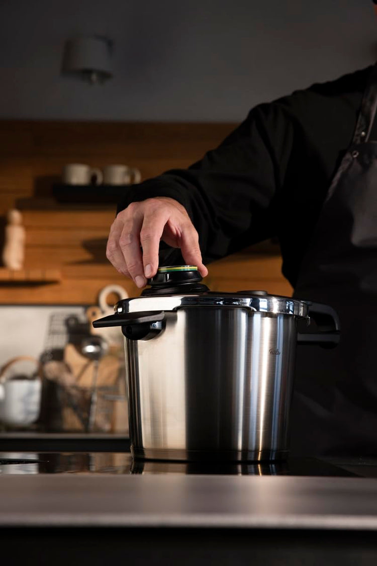 Vitavit Premium Pressure Cooker and Pressure Skillet Set