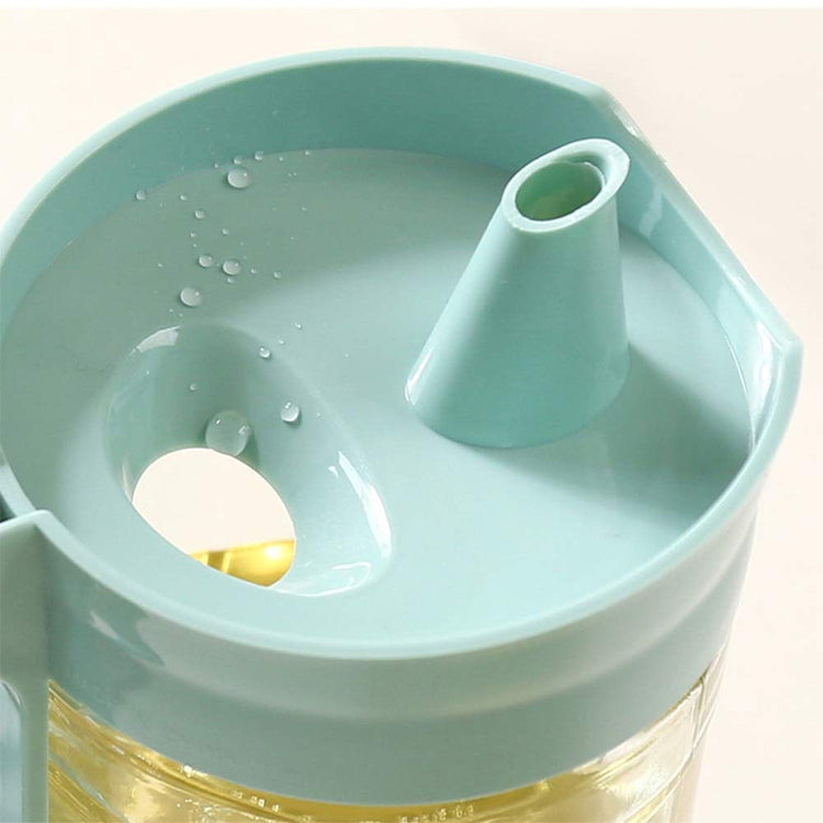 Oil Dispenser Vinegar Dispenser Maple Syrup Dispenser Glass Bottle Cruet No Drip Plastic Bottle Spout with Protective Cap drip Free Pour spout restarant 22Oz