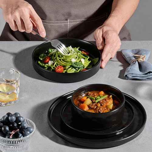 Black Plates and Bowls Sets (16 Count)