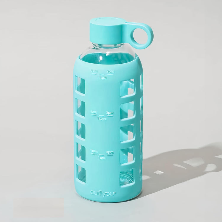 purifyou 40oz / 32oz / 22oz / 12oz Borosilicate Glass Water Bottle with Time & Volume Markers, Silicone Sleeve, Stainless Steel Lid – Reusable Glass Bottle for Water & Juice (22oz Aqua Blue)