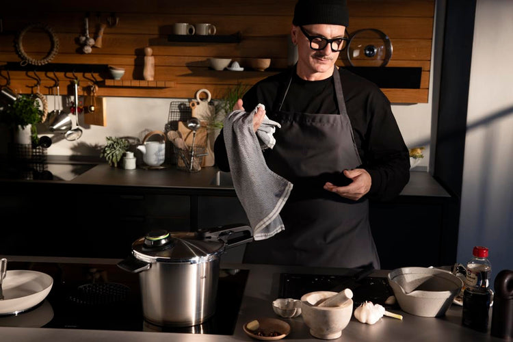 Vitavit Premium Pressure Cooker and Pressure Skillet Set