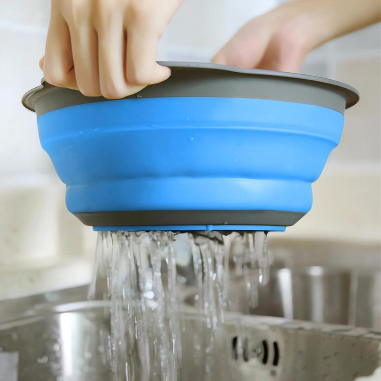 Collapsible Colander Set of 3, Space-Saving Foldable Strainer for Kitchen, 3 Sizes Food Strainer for Draining Pasta, Vegetable and Fruit, Kitchen Gadgets for Home Use and Outdoor Camping (Blue)