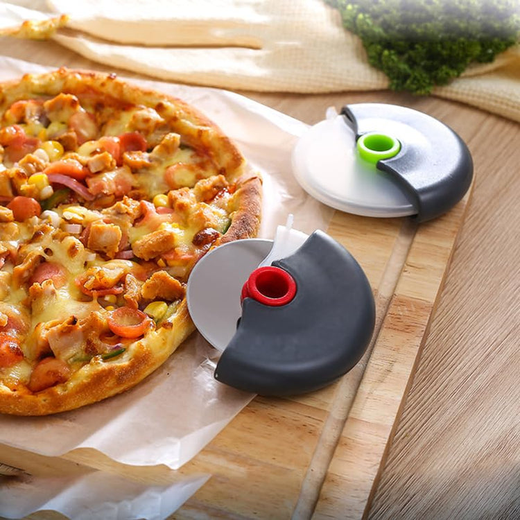 Pizza Cutter Wheel with Protective Blade Cover (4 Count)