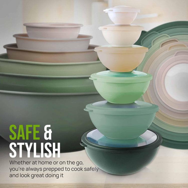 12 Piece Plastic Mixing Bowls with Leak (452.48 Count)