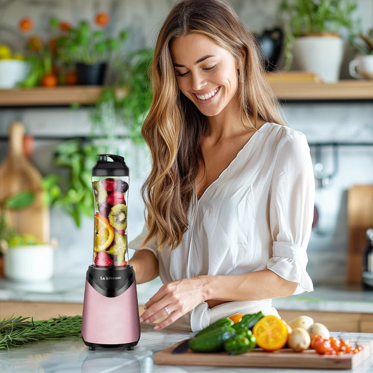 Smoothies Blender Personal Size 300 Watts with 18 oz BPA