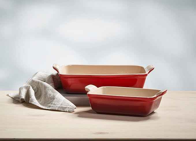 Le Creuset Stoneware Heritage Set 3 Rectangular Dishes, Cerise