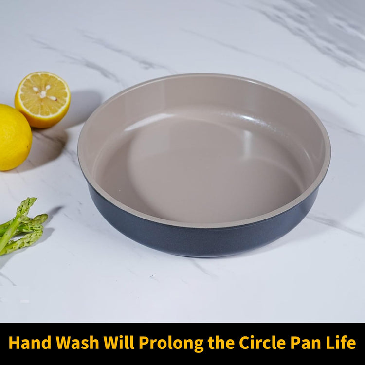 9.5 Inch Round Cake Pan Set of 2 (40 Ounce)