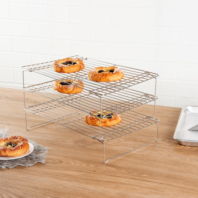 Met Lux 15.7 x 9.8 x 8.3 Inch Wire Baking Rack Set 1 Dishwashable Oven Wire Rack Set