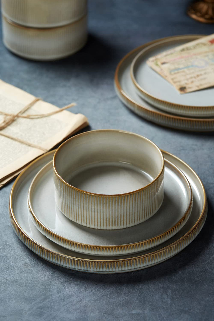 Star Stoneware Dinnerware Sets for 8 (24 Count)