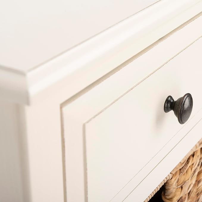 SAFAVIEH Home Collection – Michaela Vintage White Storage Unit with Woven Basket Drawers, British Colonial Farmhouse Accent Storage, Fully Assembled (AMH5744B)