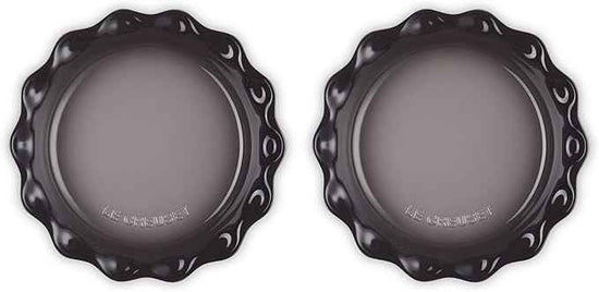 Le Creuset Stoneware Set of 2 Heritage Fluted Pie Dish, 9", Oyster