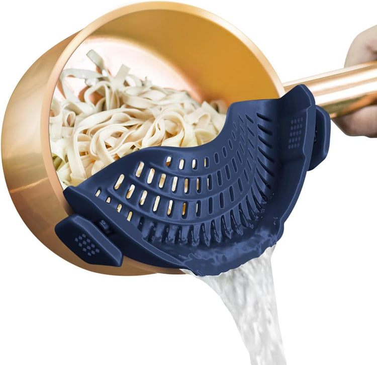 AUOON Clip On Strainer Silicone for All Pots and Pans, Pasta Strainer Clip on Food Strainer for Meat Vegetables Fruit Silicone Kitchen Colander (Navy)