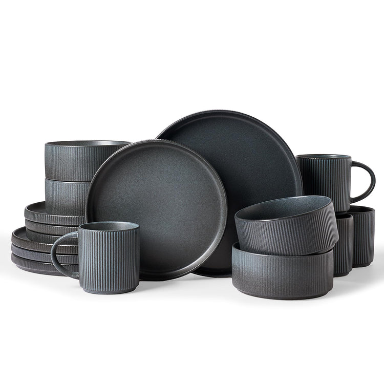 Star Dinnerware Sets with Mugs (16 Count)
