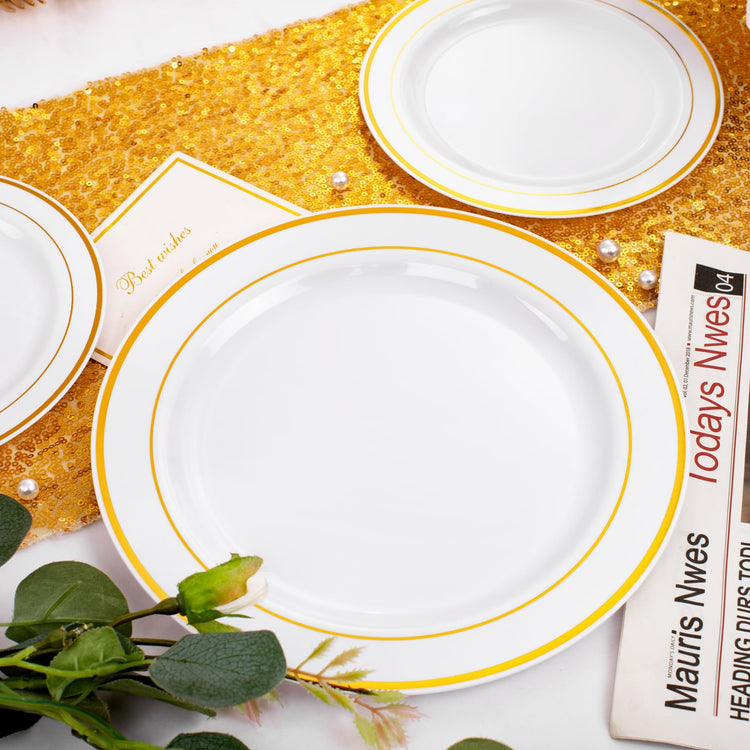 60PCS Gold Plastic Plates (60 Count)