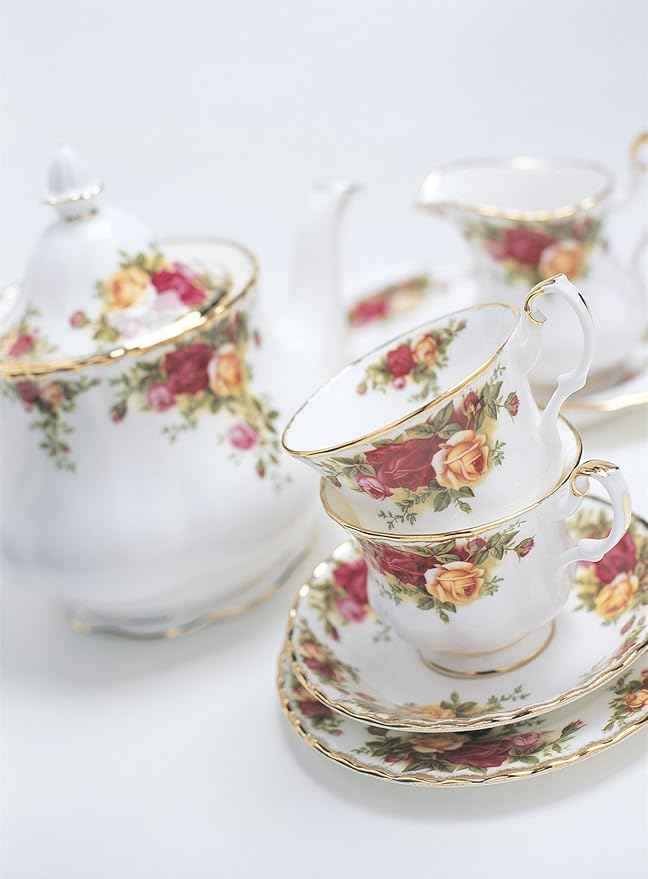 Royal Albert Old Country Roses Plate, Teacup & Saucer