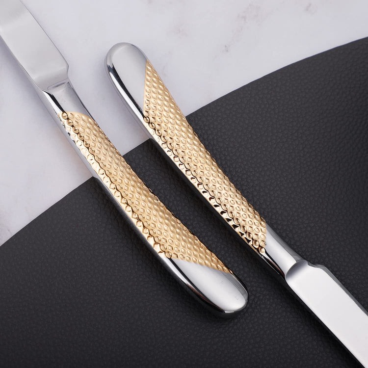 16 Piece Silverware Set