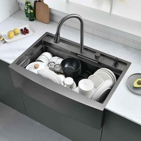 33 Inch Farmhouse Kitchen Sink Splash Guard Waterfall Workstation Black- VOKIM 33x22Inch Apron Front Kitchen Sik Stainless 16 Gauge Farm Sink With Multifunctional Top Loading Flying Rain pull-out