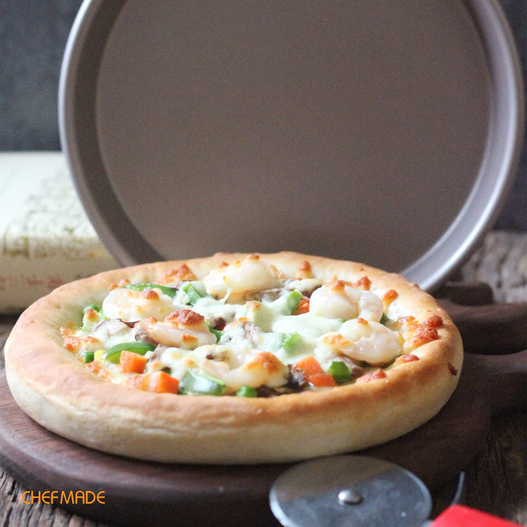 Pizza Pan, 8-Inch Non-Stick Pancake Bakeware for Oven Baking (Champagne Gold)