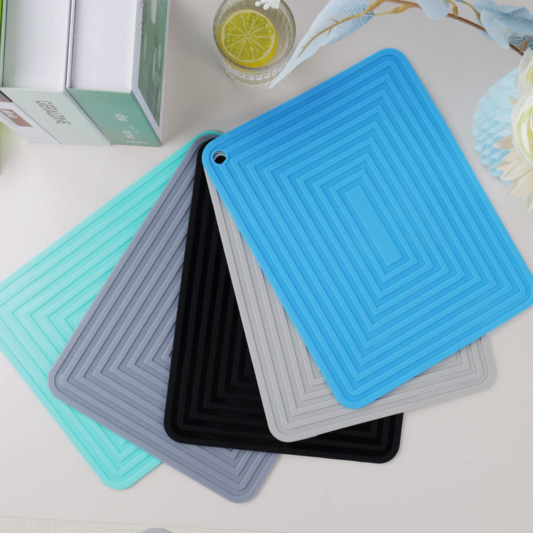 Large Silicone Trivet Mats for Hot Dishes (2 Count)