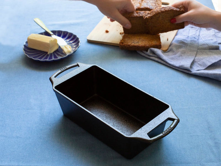 Pre Seasoned Cast Iron Loaf Pan