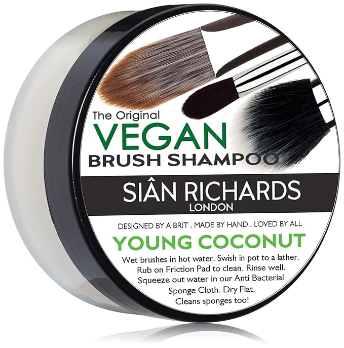 SIÂN RICHARDS London Vegan Young Coconut Brush Shampoo | Solid Makeup Brush & Sponge Cleaner, Vegan Makeup Brush Cleanser, 2oz