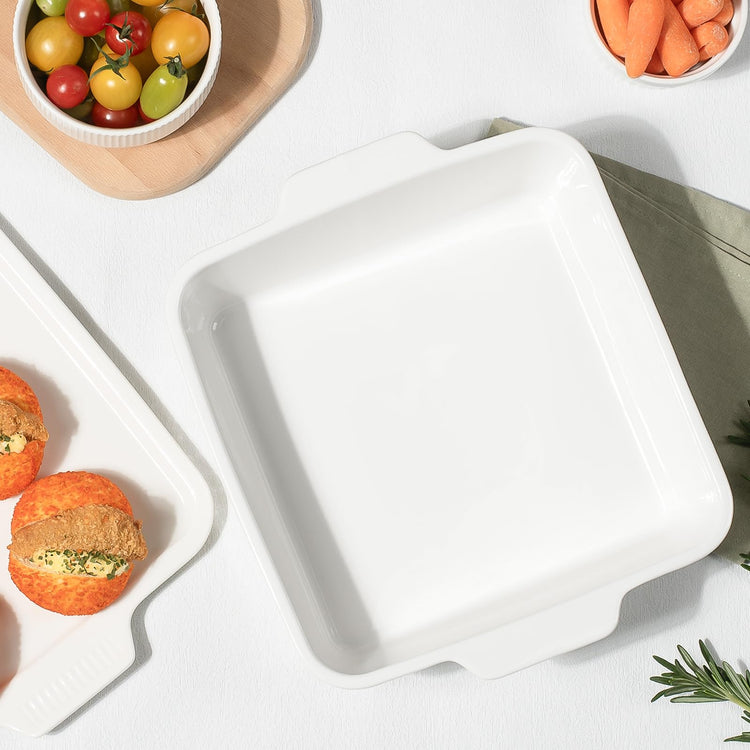 10" Square Casserole Dish with Lid