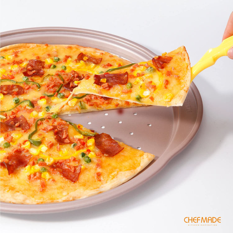 Pizza pan 14 Inch with Holes Non