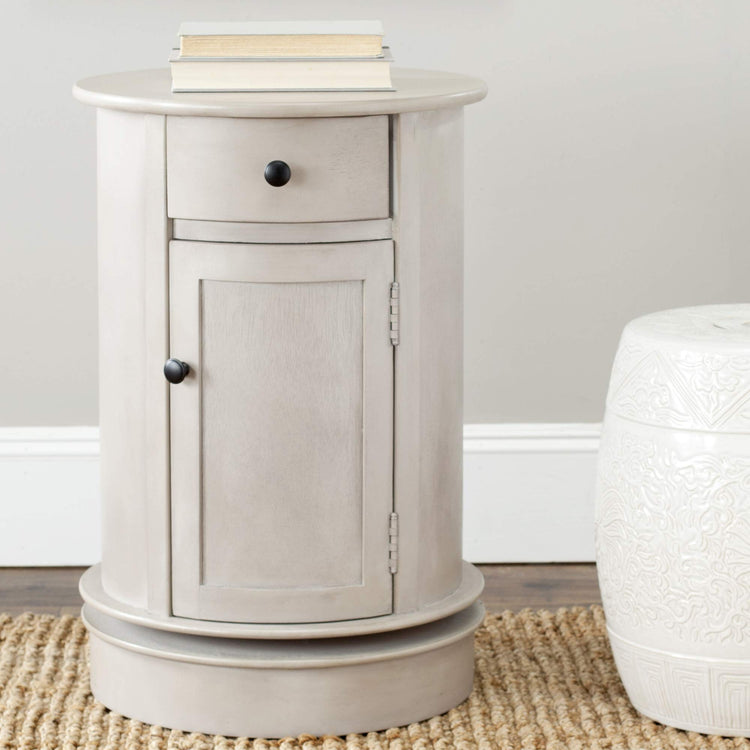 Furniture Tabitha 1