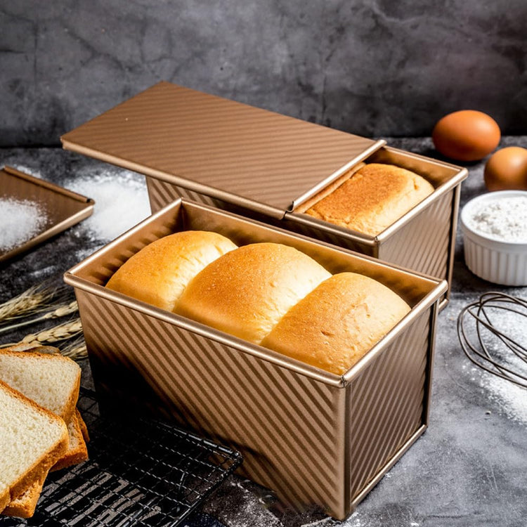 Pullman Loaf Pan with Lid