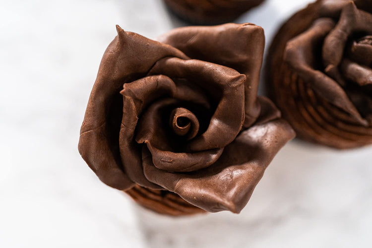 Deep Brown Modeling Chocolate (16 Ounce)