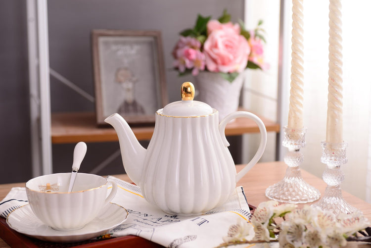 Fine China Pink Teapot and Creamer Sugar Bowl Set
