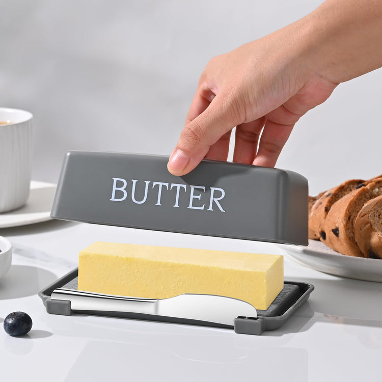 Butter Holder With Cover And Knife