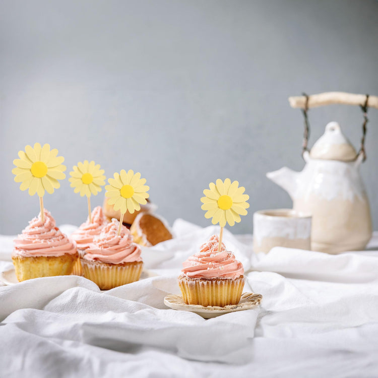 24Pcs Daisy Cupcake Toppers Daisy Flower Party Picks Spring Daisy Toothpicks Chrysanthemum Food Picks Girls Baby Shower Birthday Wedding Party Decorations Yellow (24 Count)
